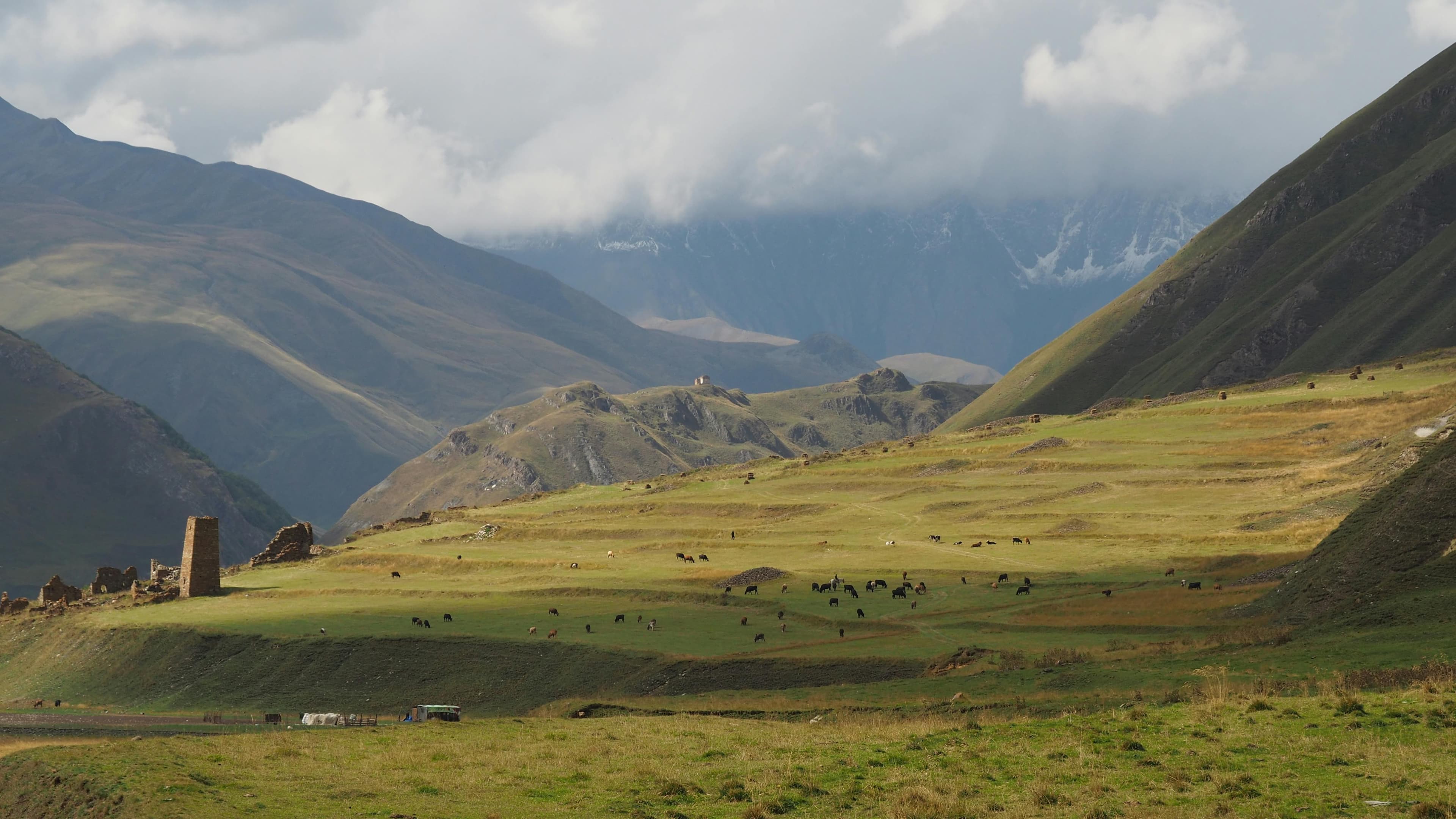 Georgia: Kazbegi & The Caucasus, photo 3